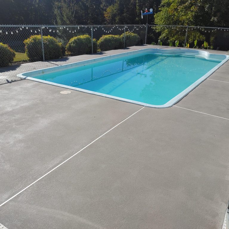 Rossi Decorative Concrete & Epoxy Pool Deck Sprayed Texture